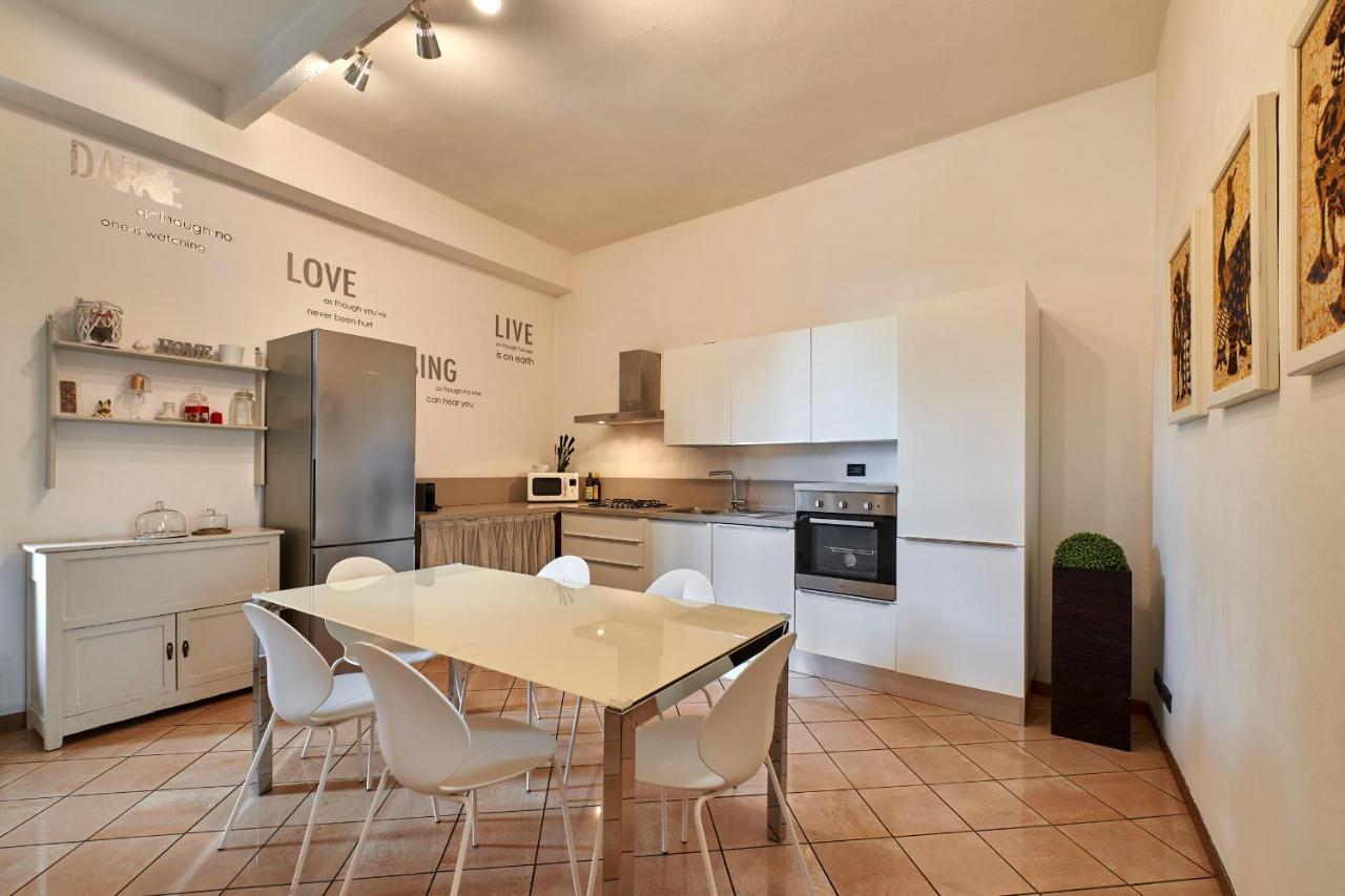 Anna Homestay Bergamo Buitenkant foto